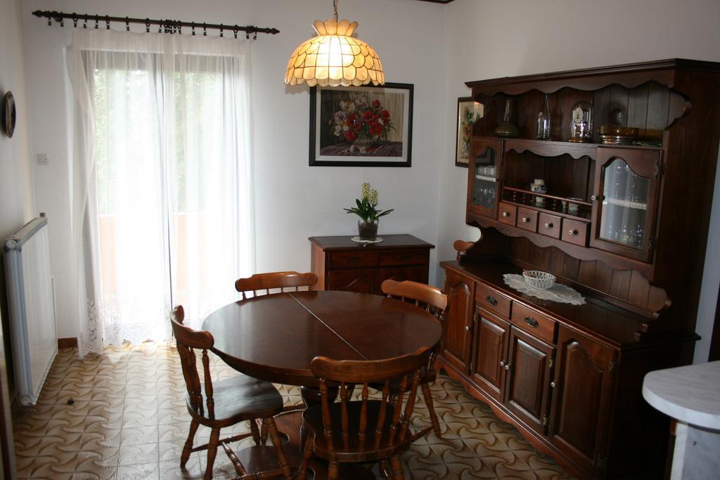 Sossa Apartments Umag Room photo
